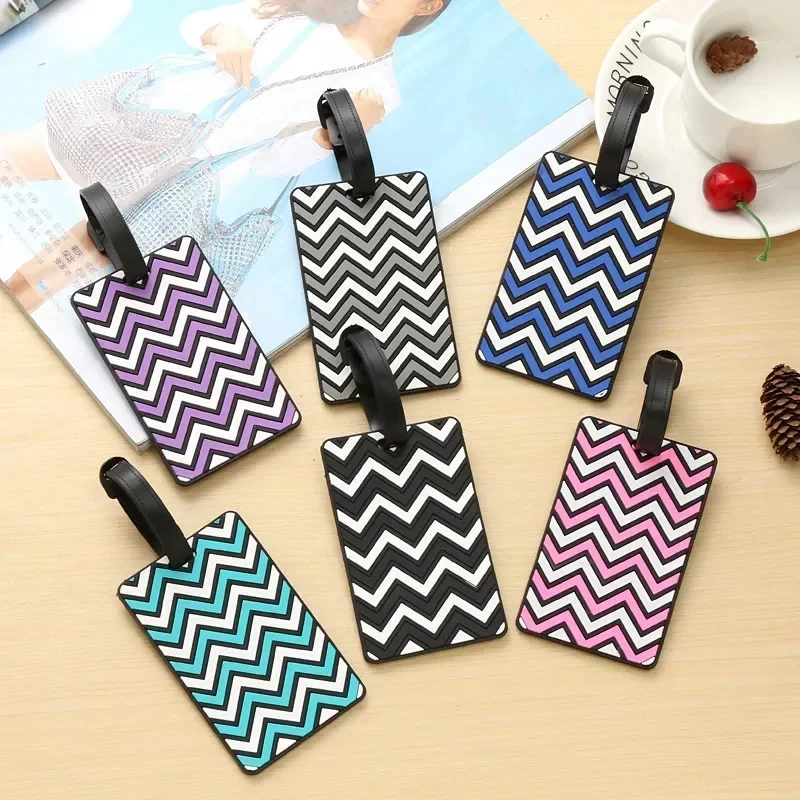 Travel Accessories Name - Geometryczne przywieszki bagażowe dla kobiet mężczyzn