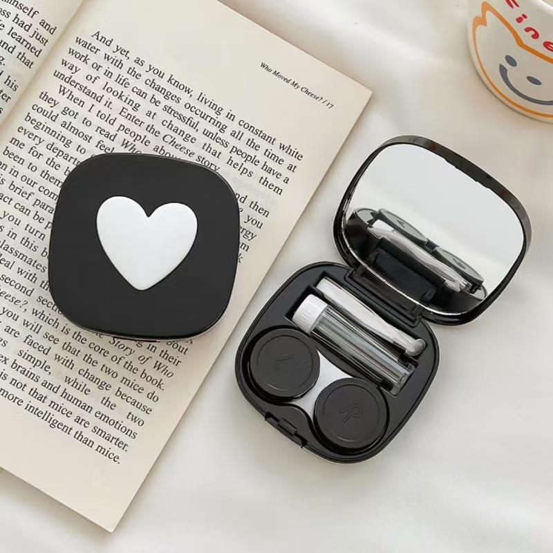 Etui na soczewki kontaktowe w  – Travel Video Accessories recenzja i cena